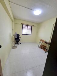Blk 110 Jurong East Street 13 (Jurong East), HDB 3 Rooms #567114871